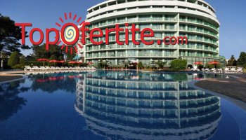 На море в хотел Цезар Палас 4*, Слънчев бряг! Нощувка на база All inclusive + 2 басейна на цени от 93 лв на човек + Безплатно за дете до 11,99г.